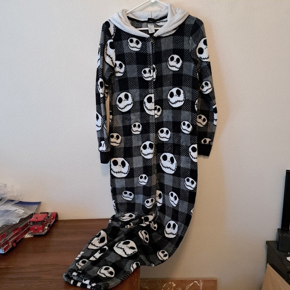 Disney Nightmare Before Christmas Jack Skellington Plaid Fleece suit size Small